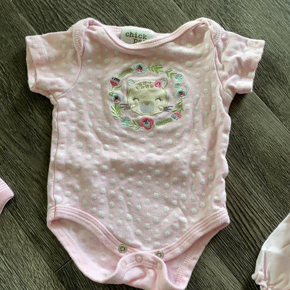 10 baby girl jumper tops 0-3 - Picture 5 of 10